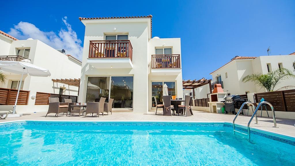 Kapparis Holiday Villa 018 Protaras Bilik gambar